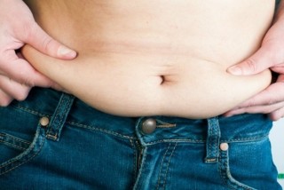 3 Chás caseiros para reduzir a gordura abdominal 3 Chás caseiros para reduzir a gordura abdominal