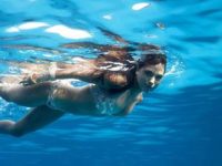 Nadar ajuda a emagrecer?