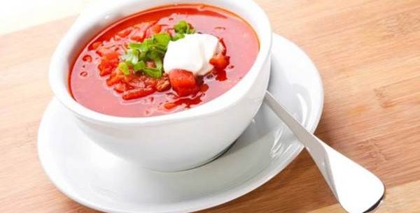 Como preparar uma sopa de tomate
