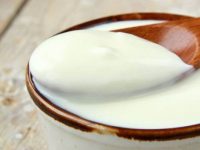 Prepare um delicioso iogurte grego caseiro