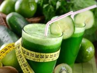 Sucos verdes X batidas verdes: qual é a diferença?