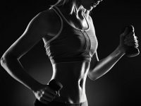 Modele sua cintura e quadril fazendo exercícios em casa