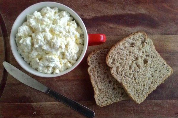 beneficios do queijo cottage