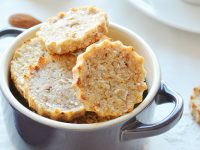 Biscoitos de coco e amêndoas